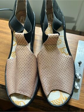 Fly London Perforated Blush and Black Slingback Sandals